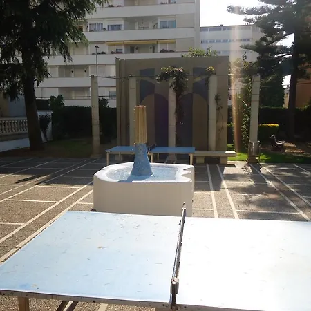 Alva Park Fenals - Familiy Apartment Lloret de Mar